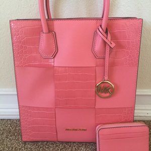 Michael Kors coral purse and matching wallet